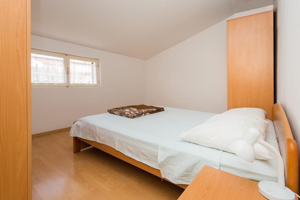 Apartment Milka Vodice Zewnętrze zdjęcie
